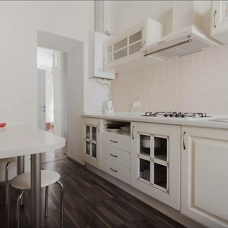 Apartment Julia 3 Odessa Exteriör bild